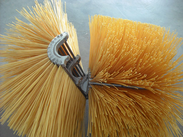 鋼板預(yù)處理刷滾